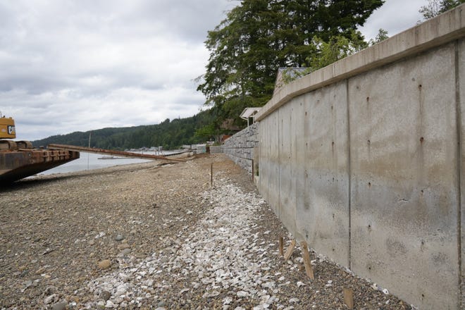 The Bayley replacement bulkhead (foreground) and the adjacent replacement bulkhead (background) are both setback vertical bulkheads.