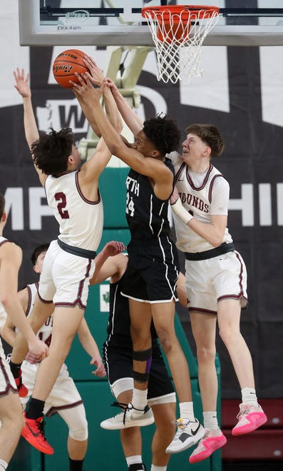 Grandview beats North Kitsap 71-64 in the 2A boys basketball state semifinals in Yakima on Friday, March 1, 2024.