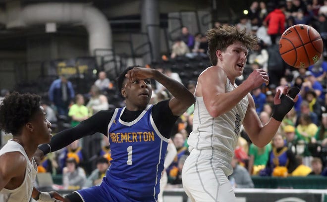 North Kitsap gets a 71-48 win over Bremerton during their Class 2A state championship game at the Yakima SunDome on Saturday, March 2, 2024. North Kitsap took home the third place trophy while Bremerton brought home fifth place.