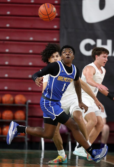 North Kitsap gets a 71-48 win over Bremerton during their Class 2A state championship game at the Yakima SunDome on Saturday, March 2, 2024. North Kitsap took home the third place trophy while Bremerton brought home fifth place.