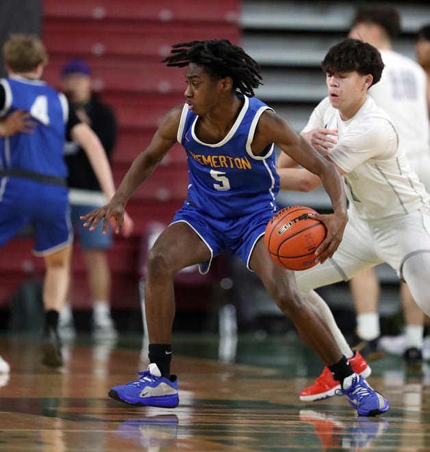 North Kitsap gets a 71-48 win over Bremerton during their Class 2A state championship game at the Yakima SunDome on Saturday, March 2, 2024. North Kitsap took home the third place trophy while Bremerton brought home fifth place.