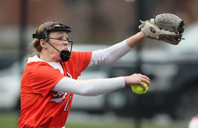 Kingston softball with a 13-8 win over Central Kitsap in Silverdale on Friday, March 22, 2024.