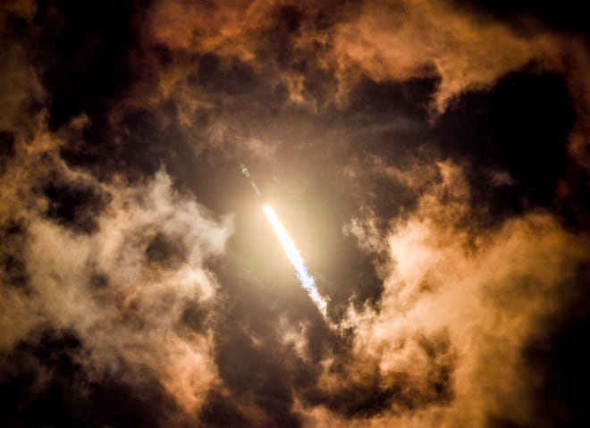 A SpaceX Falcon 9 rocket lifts off from Cape Canaveral Space Force Station, FL Saturday, September 24, 2022. The rocket is carrying 52 Starlink satellites.